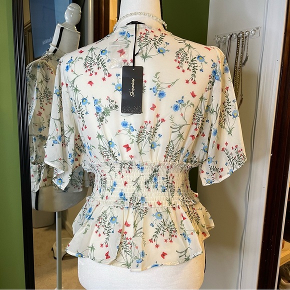 Shinestar Floral Crop Top size XL - Picture 2 of 6